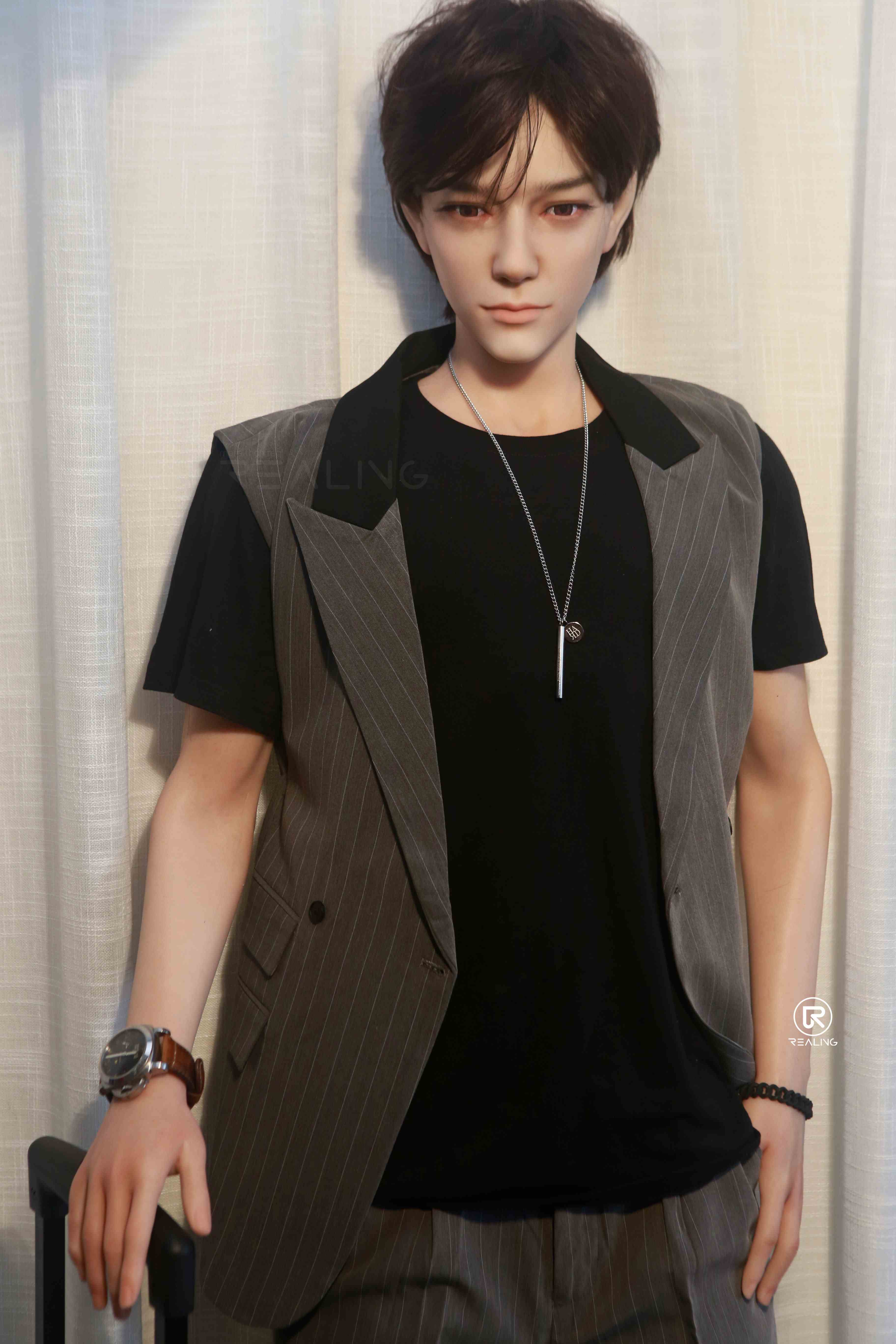 REALING睿靈 170cm 宇麟(男娃) 全矽膠