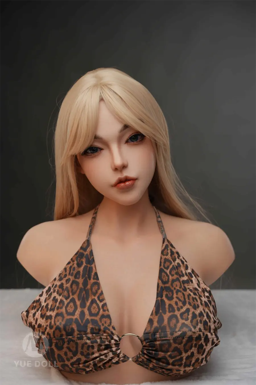 悅互動_Penny潘妮_悅互動胸台 (2).jpg